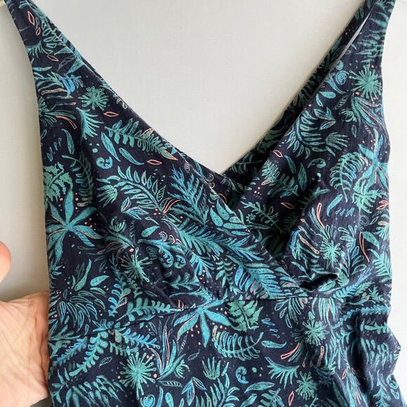 Patagonia Amber Dawn Dress Navy Green Floral S Athletic Athleisure Sporty Beach - Picture 3 of 8